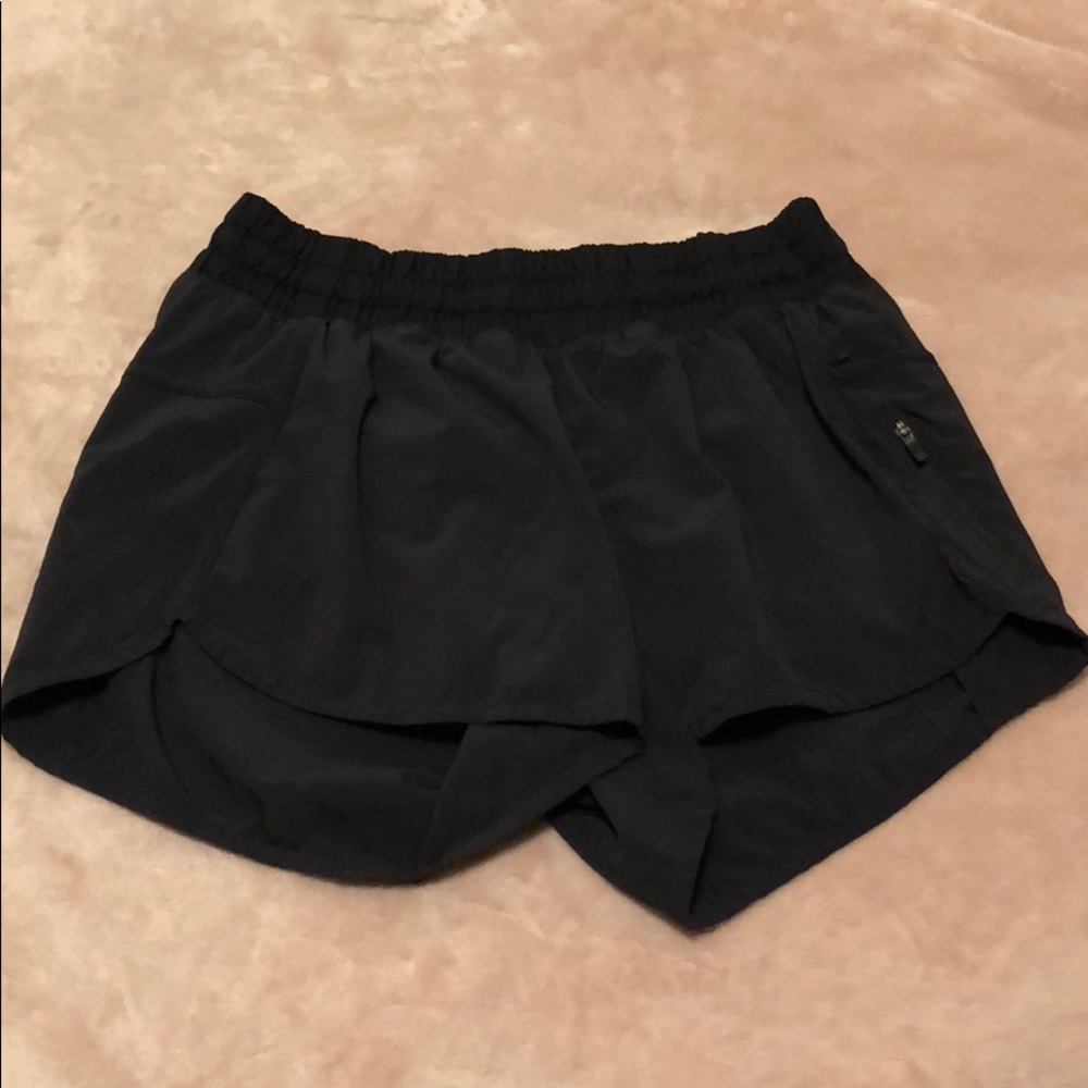 LIKE NEW LULULEMON SHORTS